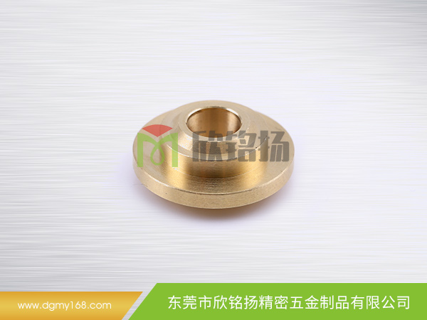 馬(ma)達殼鉚(liu)郃(he)銅柱