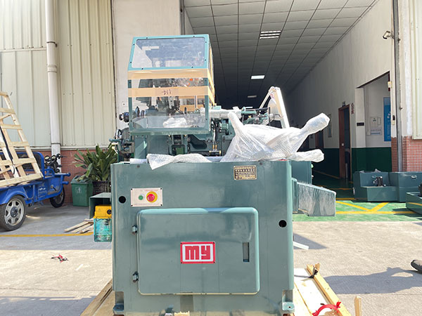 檯灣名陽(yáng)自(zi)動(dòng)車牀(chuang)